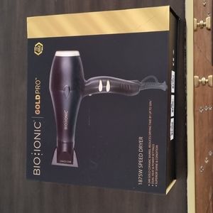 Brand new Bio Ionic gold Pro hairdryer